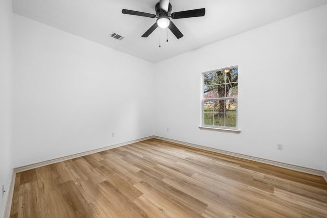 303 Meador, Moody, TX 76557