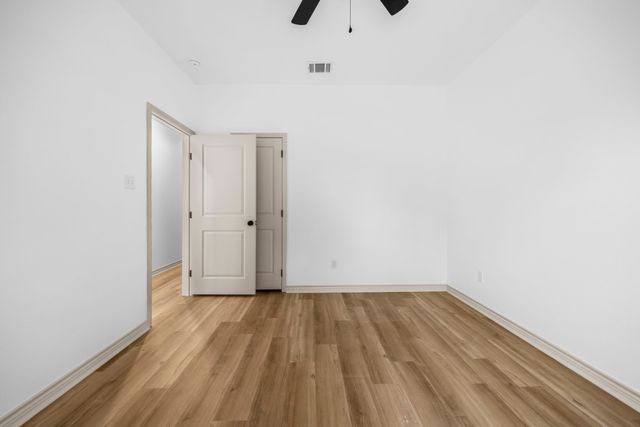 303 Meador, Moody, TX 76557