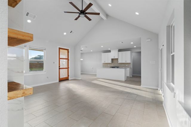 548 Highview Court, Godley, TX 76044