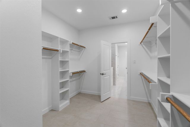 548 Highview Court, Godley, TX 76044