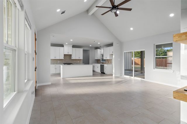 548 Highview Court, Godley, TX 76044