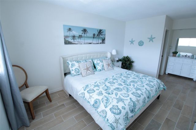 440 Paradise Isle Boulevard 304, Hallandale Beach, FL 33009