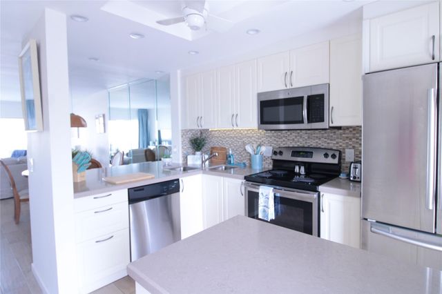 440 Paradise Isle Boulevard 304, Hallandale Beach, FL 33009