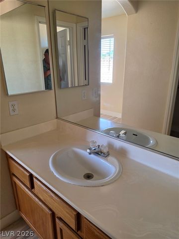 96 Beaver Falls Avenue, Las Vegas, NV 89123