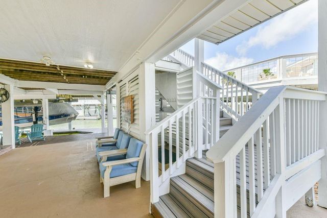 4319 Spanish Main, Jamaica Beach, TX 77554