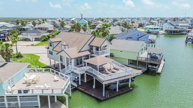 4319 Spanish Main, Jamaica Beach, TX 77554