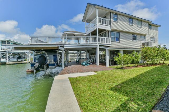 4319 Spanish Main, Jamaica Beach, TX 77554