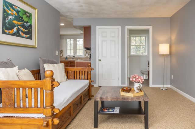 29 Milo Lane, Somersworth, NH 03878