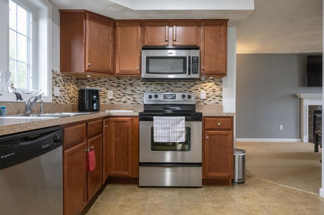 29 Milo Lane, Somersworth, NH 03878