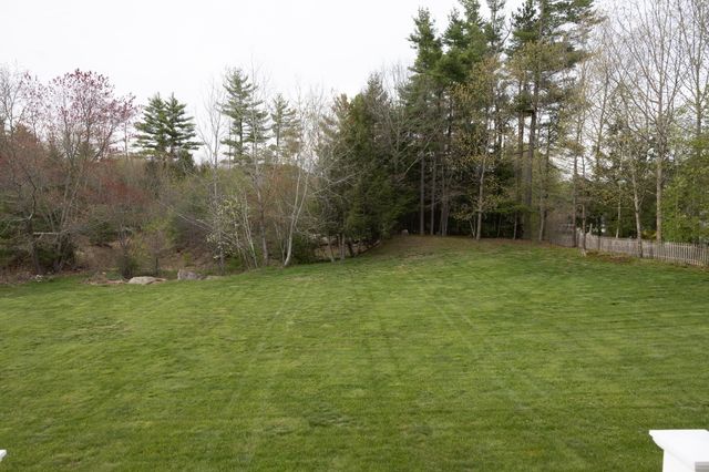 29 Milo Lane, Somersworth, NH 03878