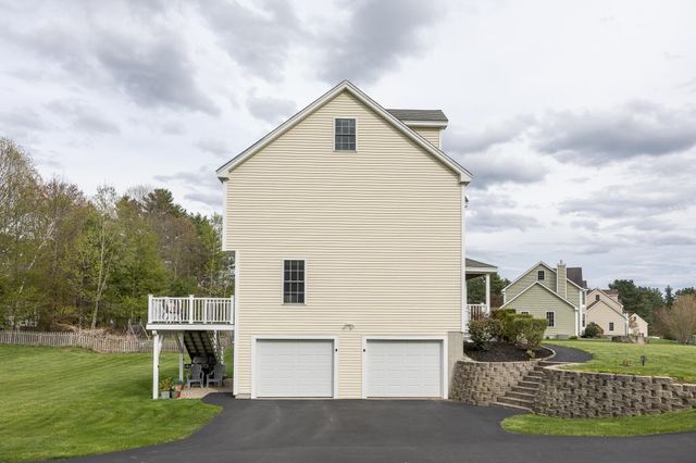 29 Milo Lane, Somersworth, NH 03878