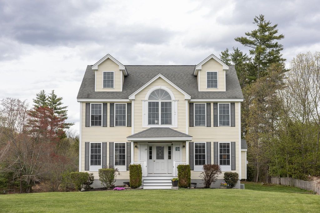 29 Milo Lane, Somersworth, NH 03878