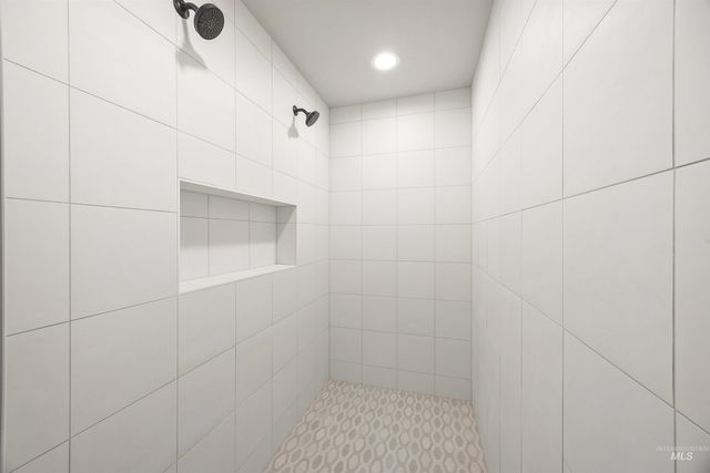 1126 E Crescendo St, Meridian, ID 83642