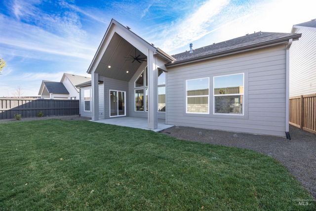 1126 E Crescendo St, Meridian, ID 83642