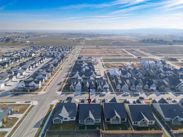 1126 E Crescendo St, Meridian, ID 83642