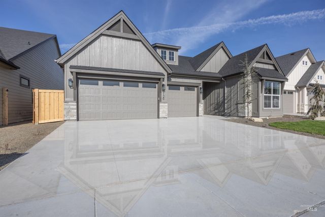 1126 E Crescendo St, Meridian, ID 83642