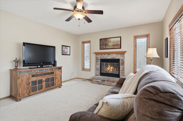 9150 Juneau Drive, Woodbury, MN 55125