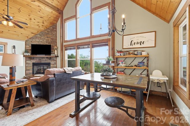946, 140, 83 Honeysuckle Ridge, Almond, NC 28702