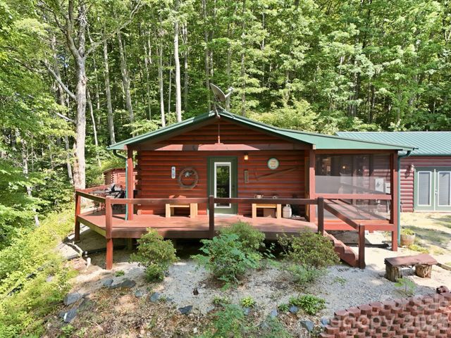 946, 140, 83 Honeysuckle Ridge, Almond, NC 28702