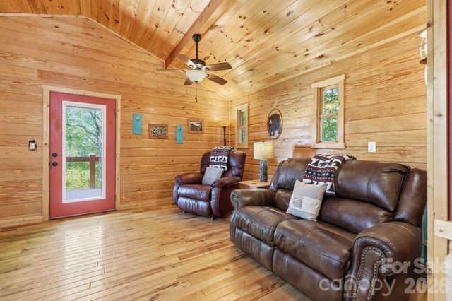 946, 140, 83 Honeysuckle Ridge, Almond, NC 28702