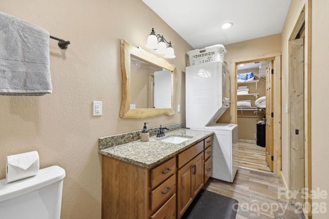 946, 140, 83 Honeysuckle Ridge, Almond, NC 28702
