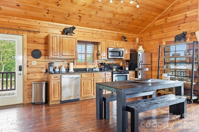 946, 140, 83 Honeysuckle Ridge, Almond, NC 28702