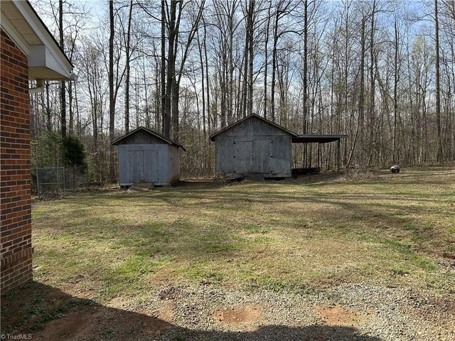 4932 Sylvanglade Road, Mcleansville, NC 27301