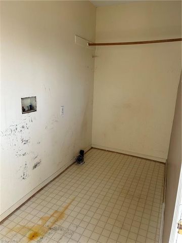 4932 Sylvanglade Road, Mcleansville, NC 27301