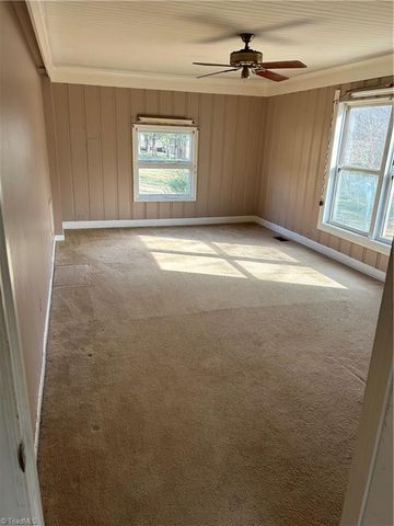 4932 Sylvanglade Road, Mcleansville, NC 27301