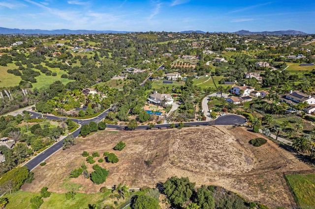 1971 Candice Court, Fallbrook, CA 92028