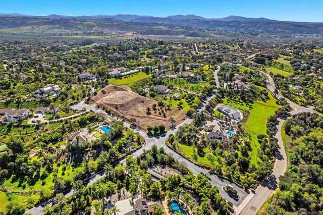 1971 Candice Court, Fallbrook, CA 92028