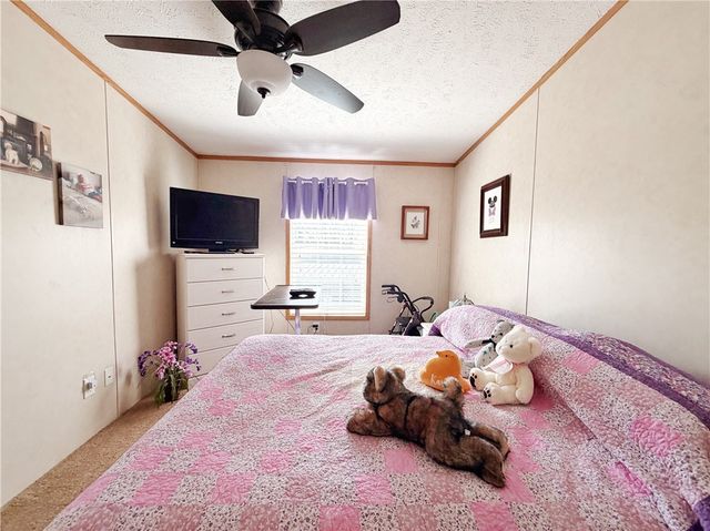 137 York Rd, Cranberry Twp, PA 16066