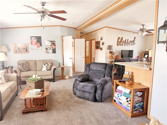 137 York Rd, Cranberry Twp, PA 16066