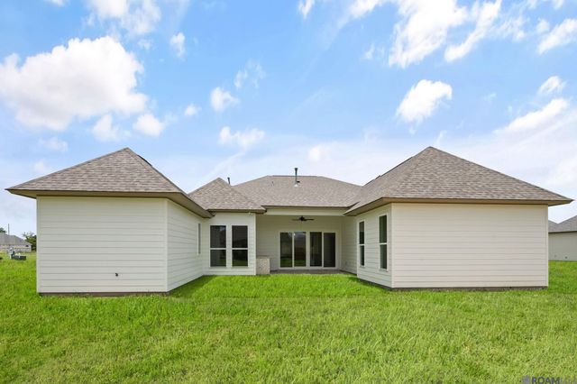 4451 Camargue Avenue, Baton Rouge, LA 70820
