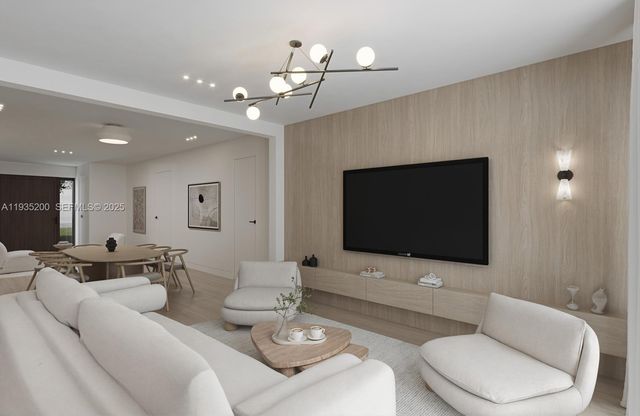 9148 Carlyle Ave, Surfside, FL 33154