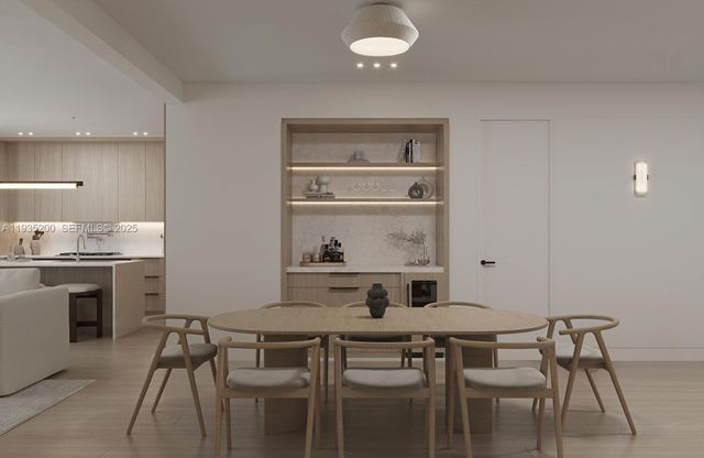 9148 Carlyle Ave, Surfside, FL 33154