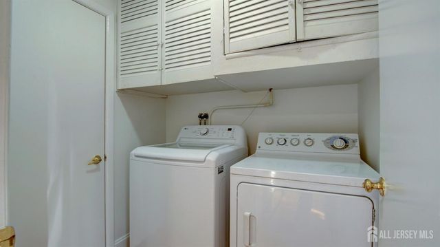 368-C Metuchen Drive, Monroe, NJ 08831