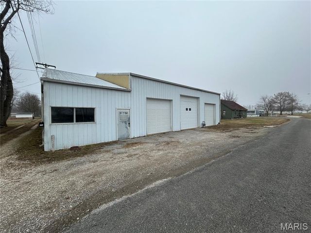 520 11th Street, Carrollton, IL 62016