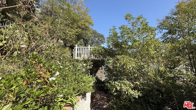 425 Hillside Lane, Santa Monica, CA 90402