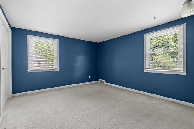 5048 N Riverview Drive, Kalamazoo, MI 49004