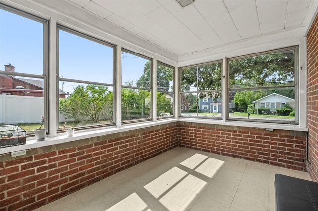 5048 N Riverview Drive, Kalamazoo, MI 49004