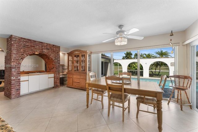 11101 NW 26th Dr, Coral Springs, FL 33065