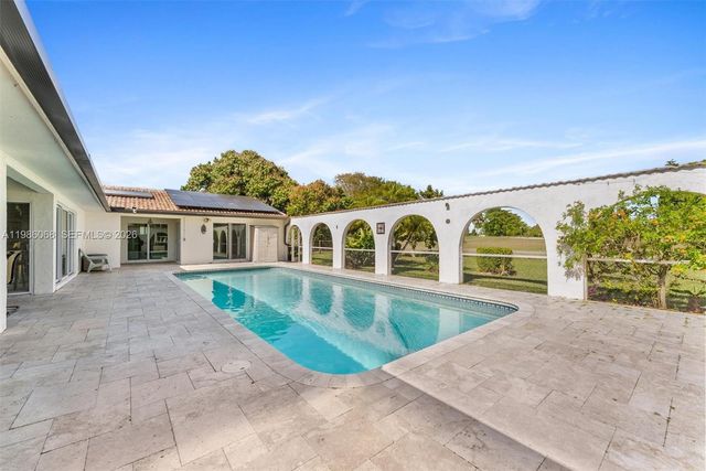 11101 NW 26th Dr, Coral Springs, FL 33065