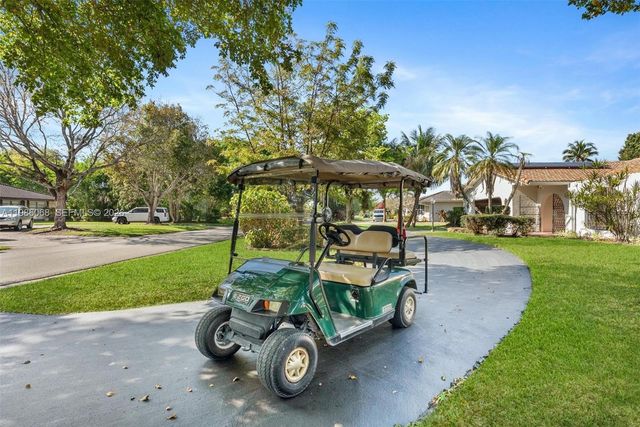 11101 NW 26th Dr, Coral Springs, FL 33065