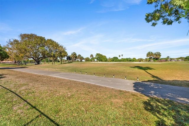 11101 NW 26th Dr, Coral Springs, FL 33065