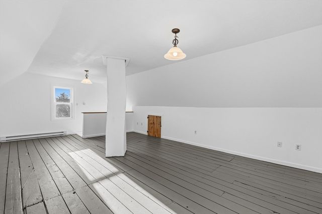 10 Charles St, West Bridgewater, MA 02379