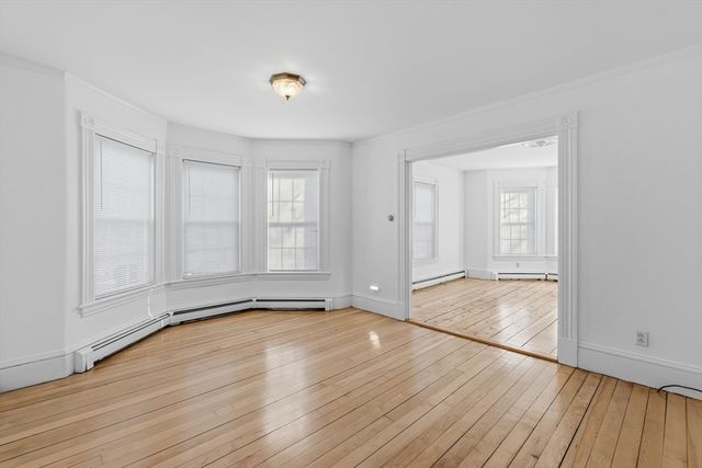 10 Charles St, West Bridgewater, MA 02379