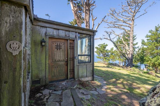 36260 Highway 1, Monterey, CA 93940
