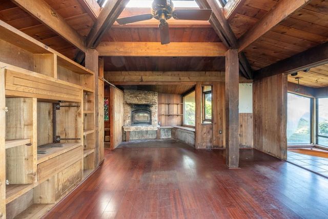 36260 Highway 1, Monterey, CA 93940