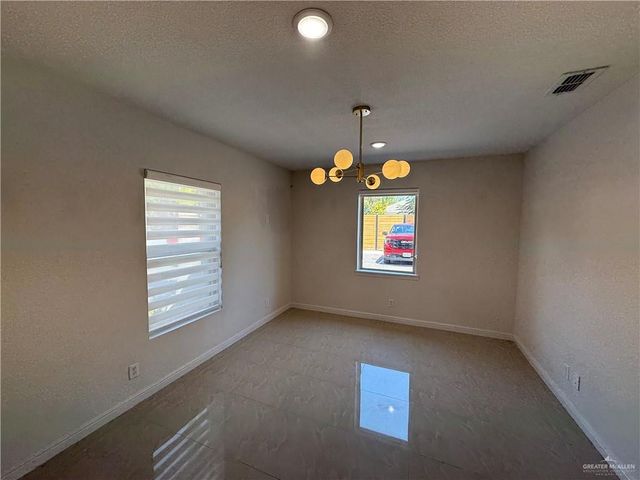 1711 Savannah Avenue, Mcallen, TX 78503